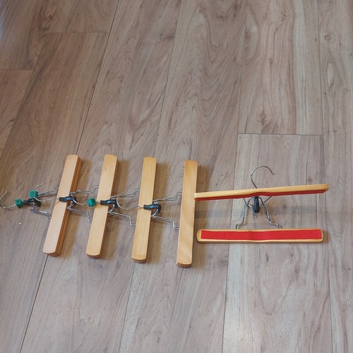 Wooden clamp coat - wooden,