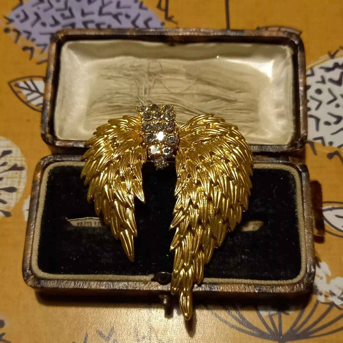 Vintage feather brooch women - vintage,