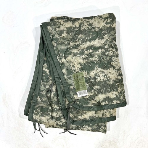 Military poncho liner - poncho, acu
