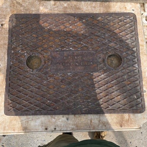 Cast iron manhole - iron, cover