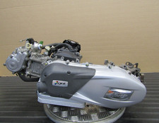 Piaggio Vespa GTS 125