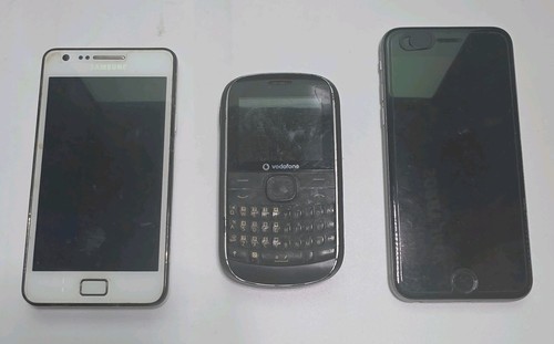 Small job lot mixed phones - job-lot, of
