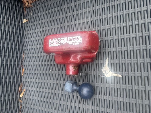 Caravan hitch lock - ,