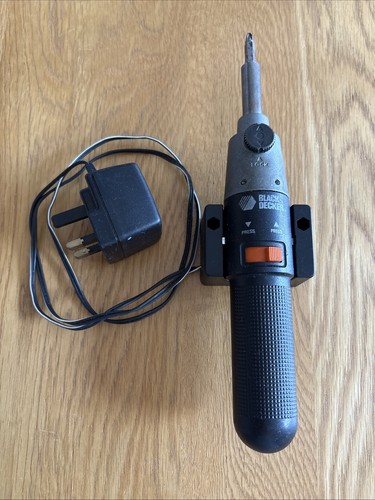 Black and decker 9018 - black,