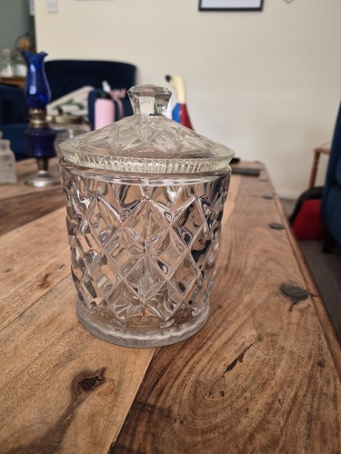 Cut glass biscuit sweet jar - cut,