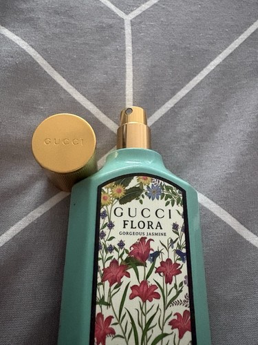 Gucci flora gorgeous gardenia - flora,