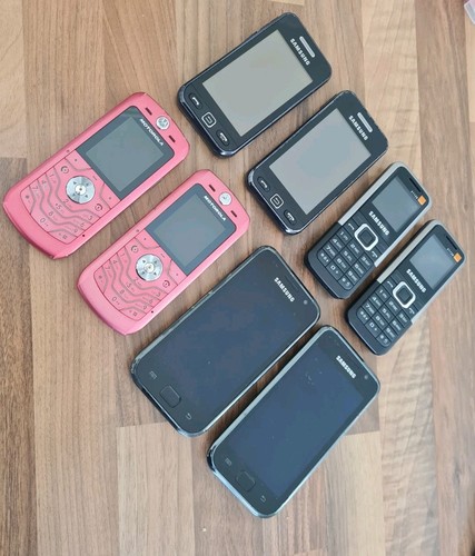 Job lot mobile phones 8 - phones, x