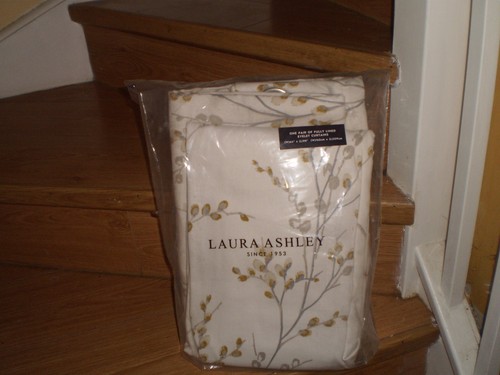 Laura ashley pussy - laura,