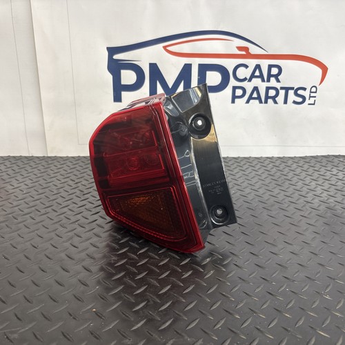 Suzuki vitara tail light - tail,