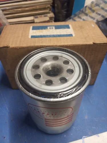 Isuzu oil filter - oil, part
