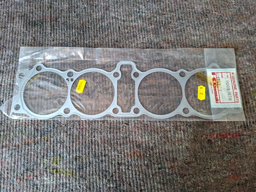 Kawasaki cylinder base - kawasaki, gasket