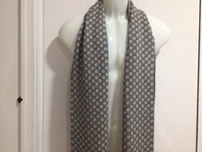GUCCI Men’s  “GG” WOOL SHAWL SCARF