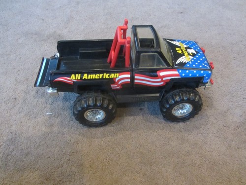 Vintage 1983 tonka - vintage,