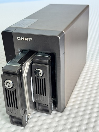 Qnap ts219p with - ts219p, 1