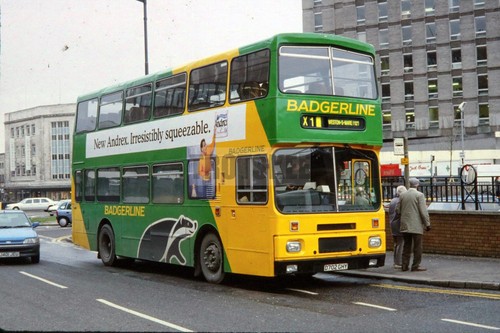 35mm slide badgerline volvo - 35mm,