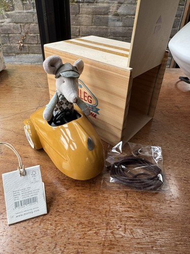 Maileg mouse car with garage