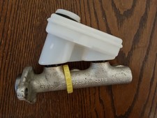 Ford Cortina Master Cylinder Girling 74660294 MkV 5 Triple Outlet with reservoir