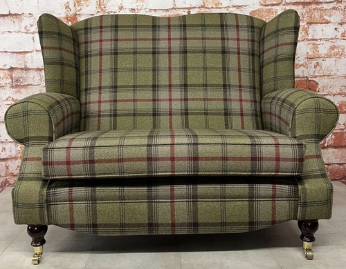Queen ann cottage sofa - queen,