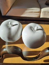 Flexform White Ceramic Apples