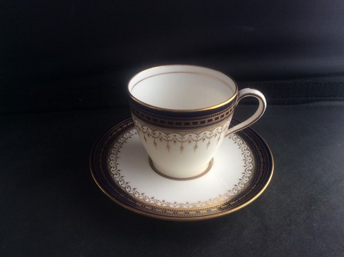 Antique 1909 royal doulton - antique,