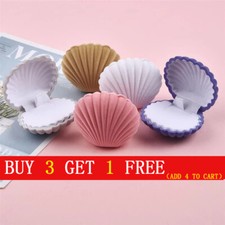 Shell Shape Velvet Display
