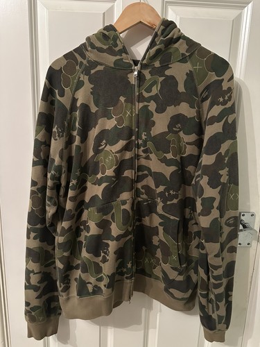 Bape kaws bendy 1st camo - kaws,