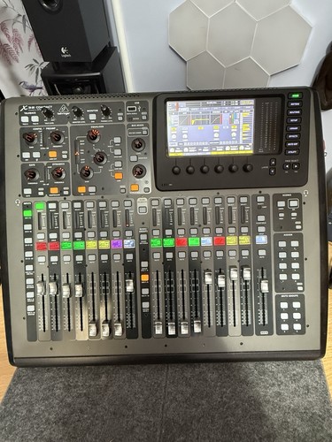 Behringer x32 compact - x32, digital