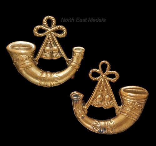 Two bugle shoulder title - bugle,