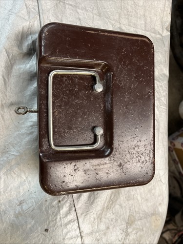 Vintage metal cash - metal,