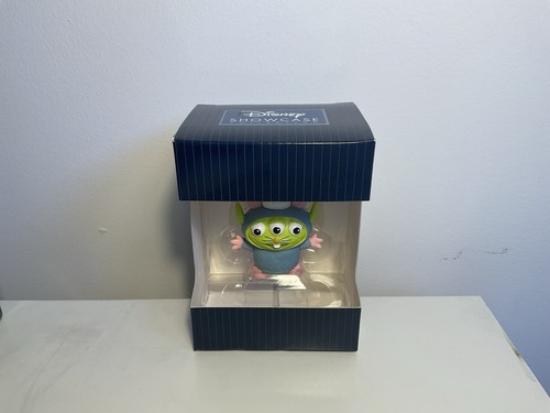 Disney showcase collection toy - disney,
