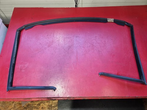 Seal rubber lip hardtop - rubber,