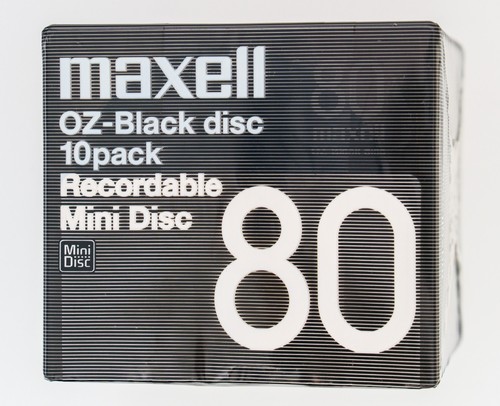 Maxell obsessive zeal - "obsessive, zeal"