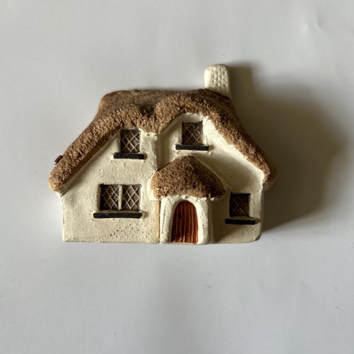 Vintage cottage miniature - vintage,