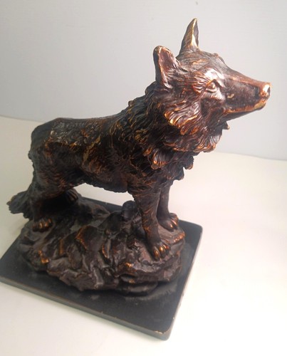Wolf statue eleco 10 - ,