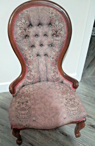 Antique victorian style button - antique,