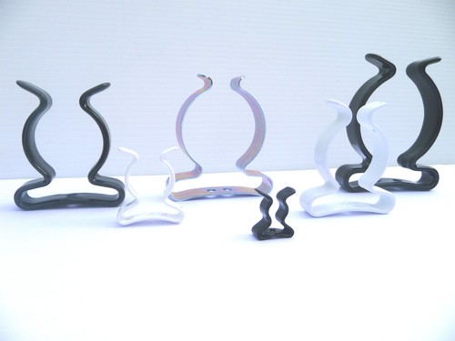 Pipe clips closed - closed, finishes