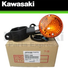 NEW 2002 - 2008 GENUINE KAWASAKI VULCAN MEAN STREAK FRONT RIGHT TURN SIGNAL