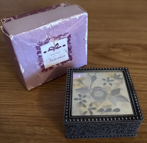 Past times victorian - pewter, &