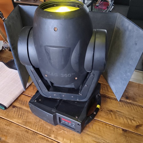 Mac martin 300 stage - mac, light