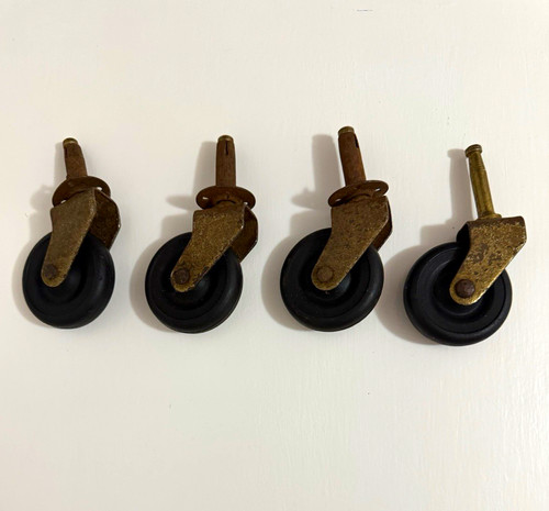Vintage antique set of 4 - /,