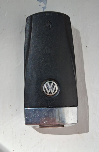 Genuine volkswagen passat - vw/volkswagen,