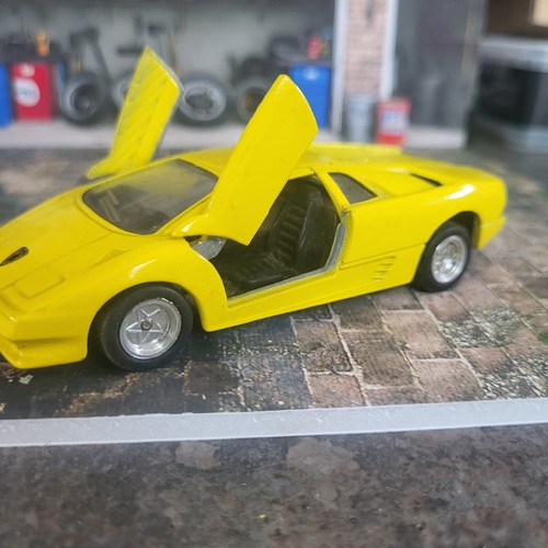 Lamborghini diablo burago - lamborghini, diablo.