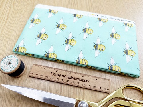 Fabric remnant bumble bees - -,