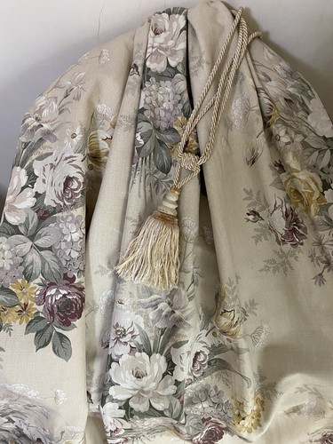 Stunning vintage laura ashley - laura,