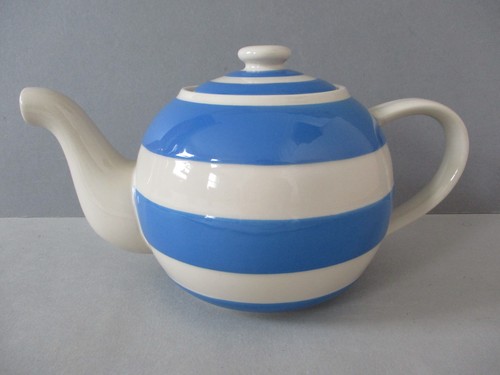 Large green cornishware - a, t.g.green