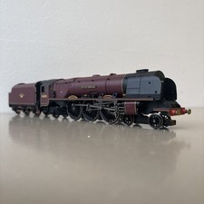 Hornby R2444 BR Duchess Class