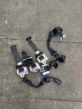 Toyota Yaris MK3 Rear Seat Belts