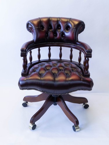 Captains swivel desk chair - , in