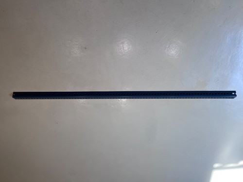Slotted angle steel - x,
