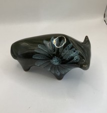  Lotus Pottery Devon, Bull